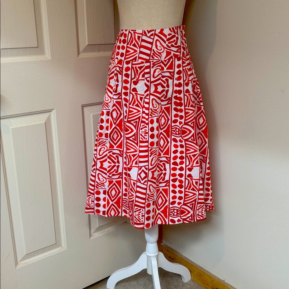 EUC Ashley Stewart Red, Orange & White A-Line Skirt